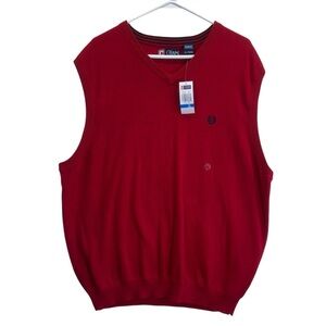 Chaps Men's V-Neck Sweater Vest in Rich Red. Size XL/TG/EG